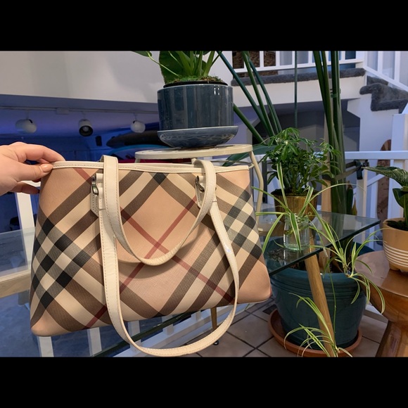 Burberry nova check shopper tote - Picture 2 of 14